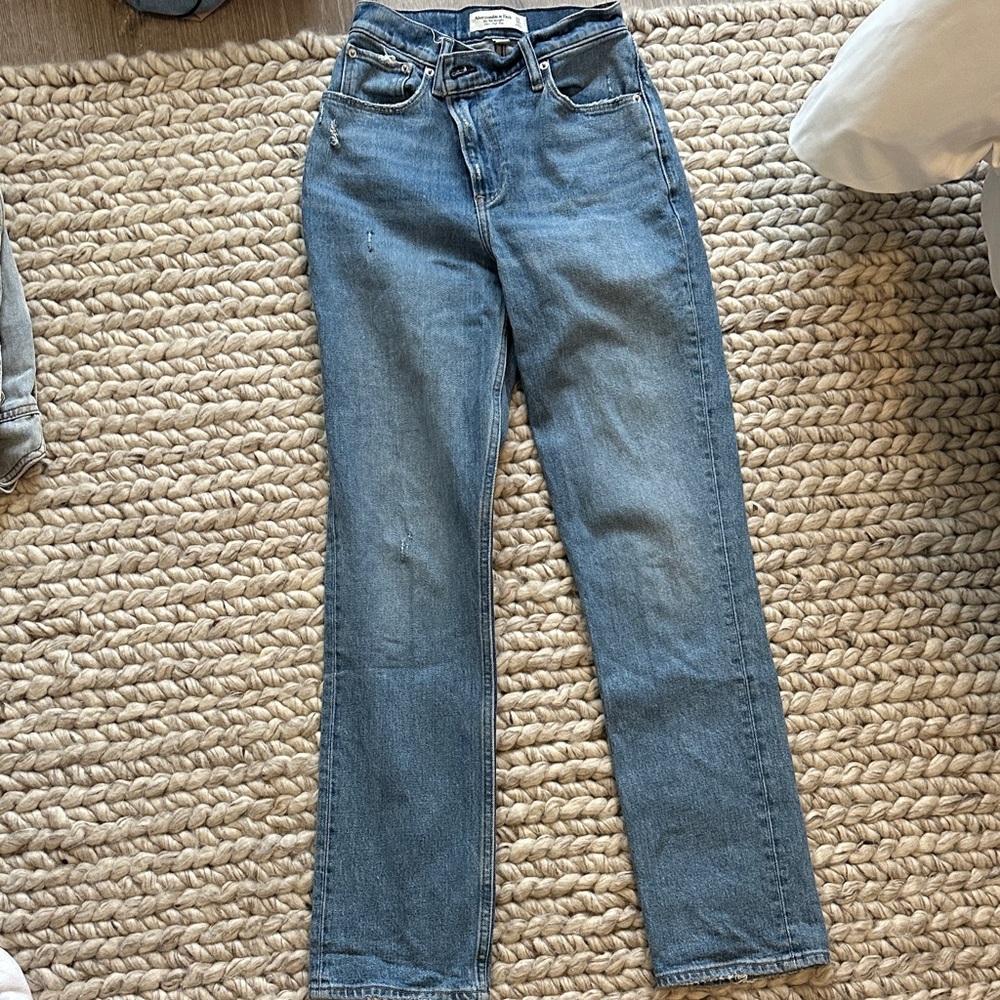 Abercrombie & Fitch 90s straight ultra high rise curve love jeans